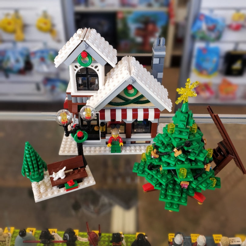 10249 LEGO Winter Toy Shop (Retired) (Previously Owned)