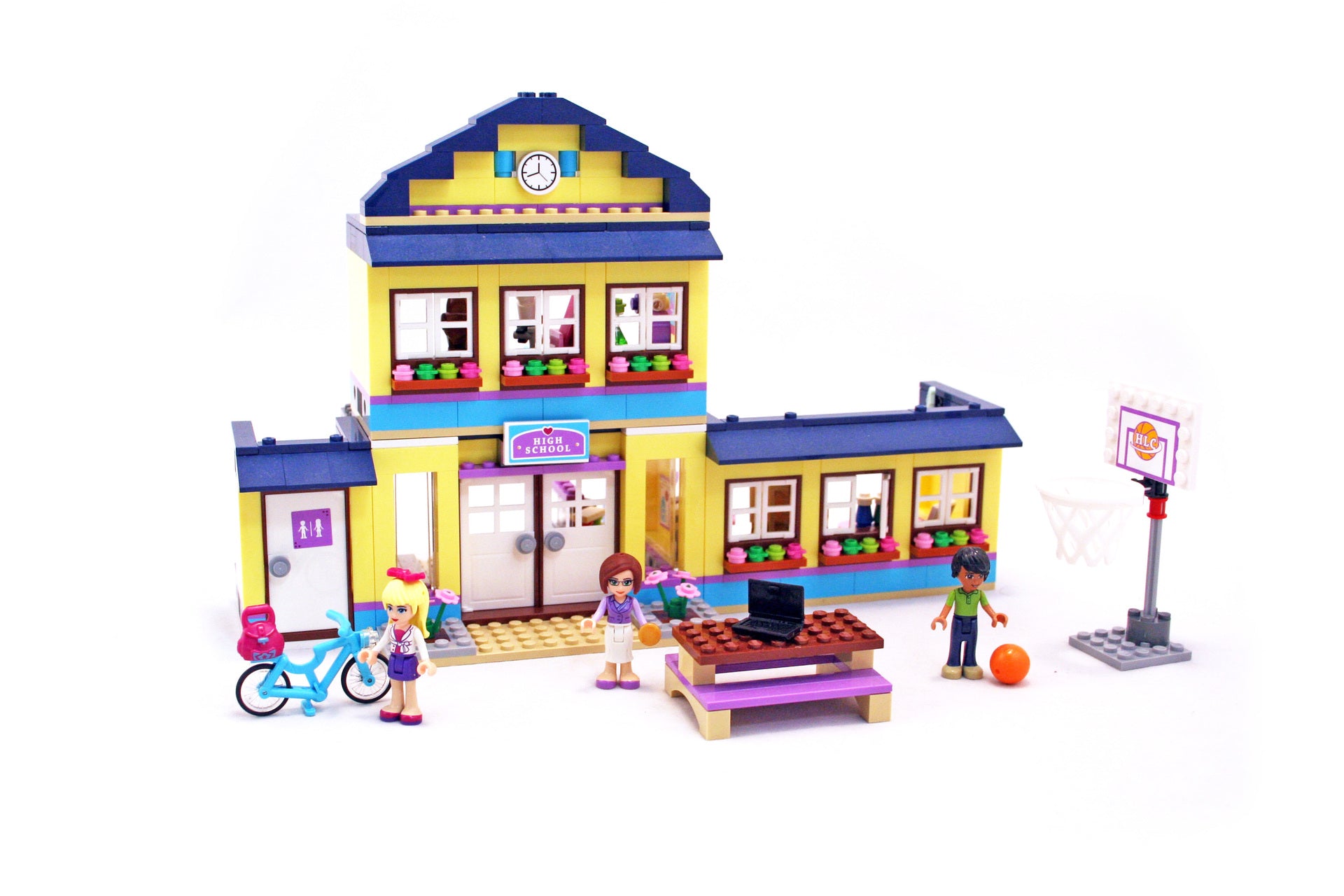 41005 Heartlake High (Previously Owned)(Retired)