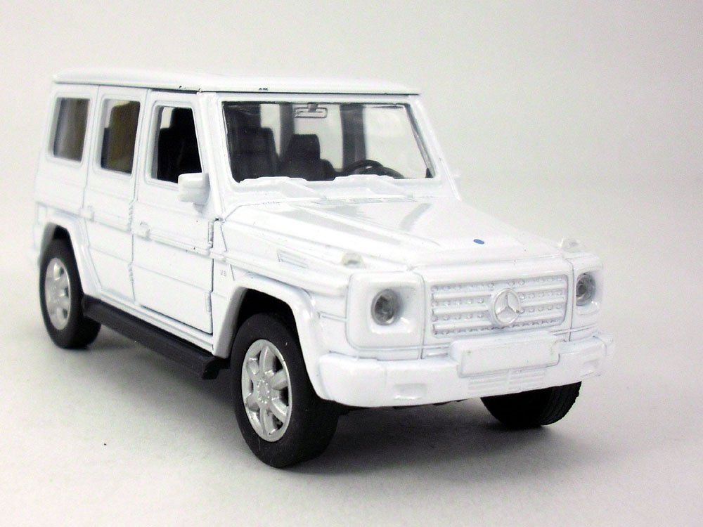 Mercedes Benz G Class Wagon (White) 1:38 Scale Diecast Car By Welly (No Retail Box)