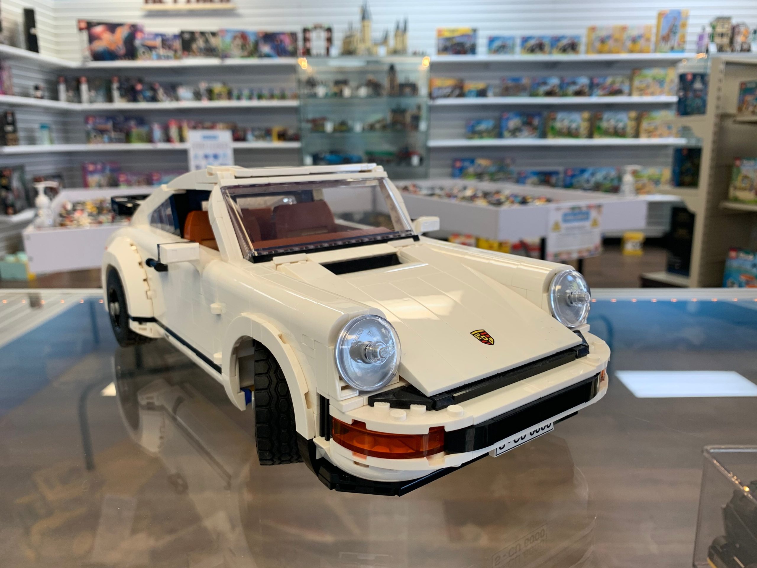 10295 Porsche 911 (Previously Owned) (Retired)