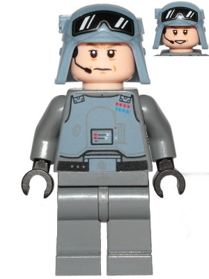 SW1101 General Maximillian Veers - Helmet with Goggles Print