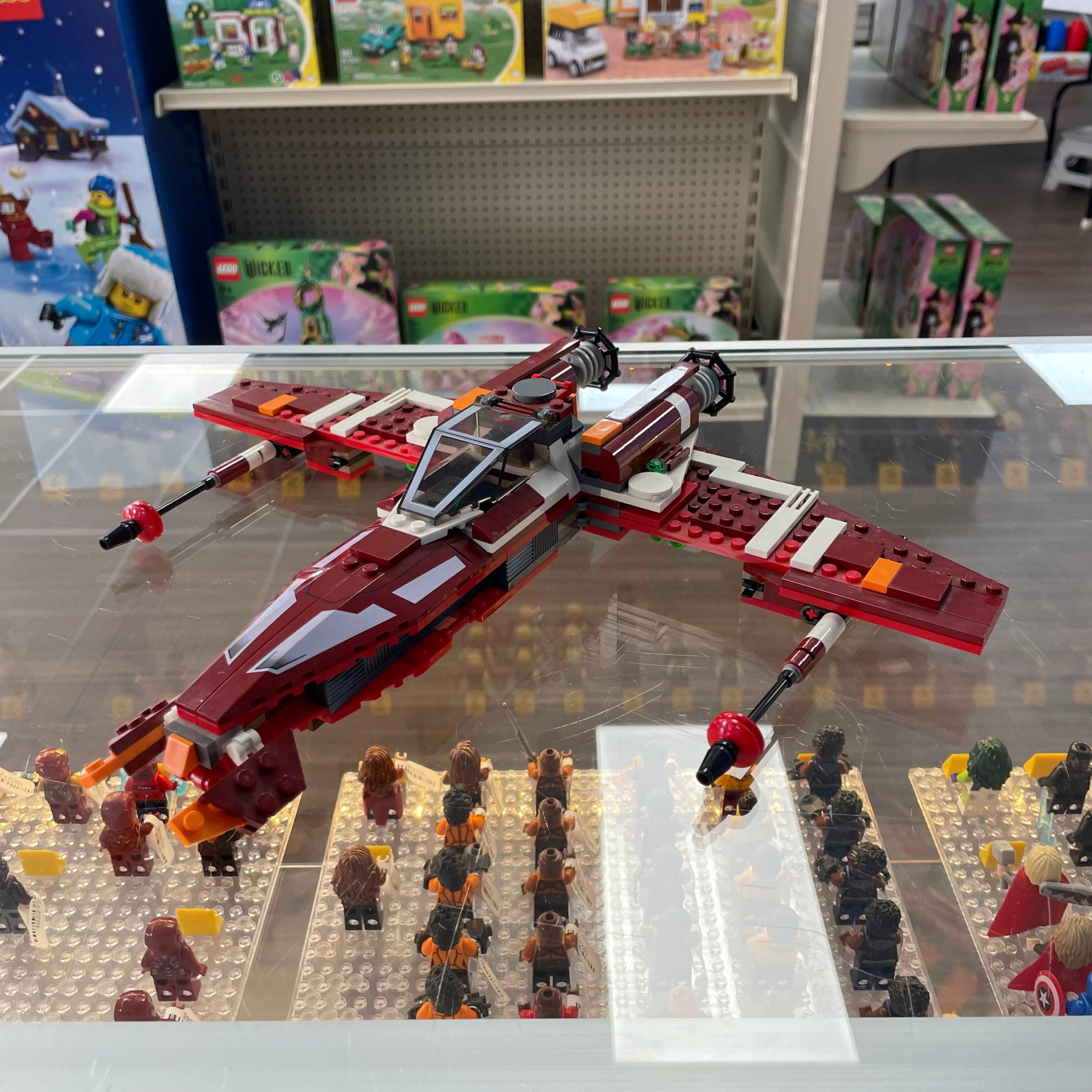 9497 Republic Striker-Class Starfighter (Retired) (Previously Owned)