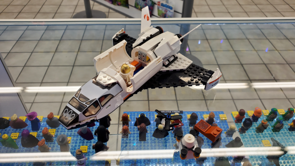 60226 Mars Research Shuttle (Previously Owned)(Retired)