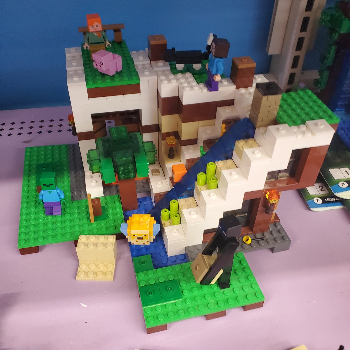 21134 The Waterfall Base (Retired) (Previously Owned)