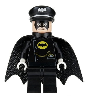 SH424 Alfred Pennyworth - Batsuit