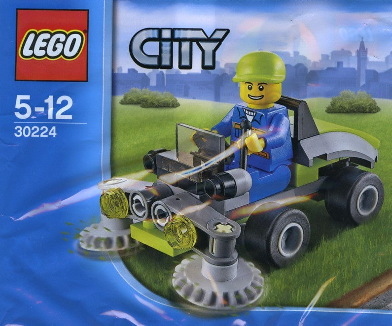 30224 Ride-On Lawn Mower (Retired) (New Sealed)