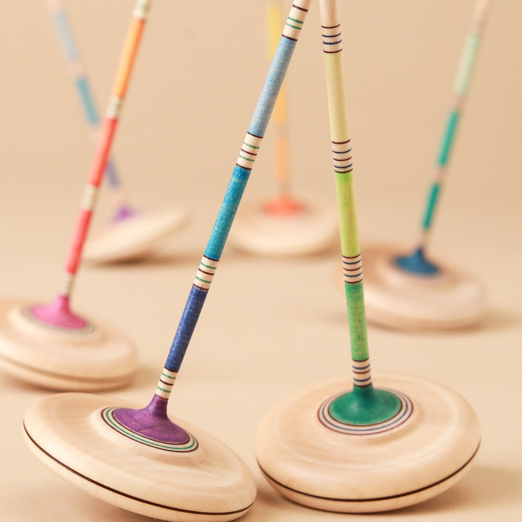 Ara Wooden Spinning Top | Colors