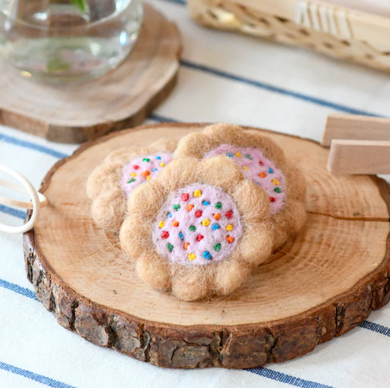 Pre-Order Felt 100s and 1000s Biscuit (Set of 3) (Ships in August)