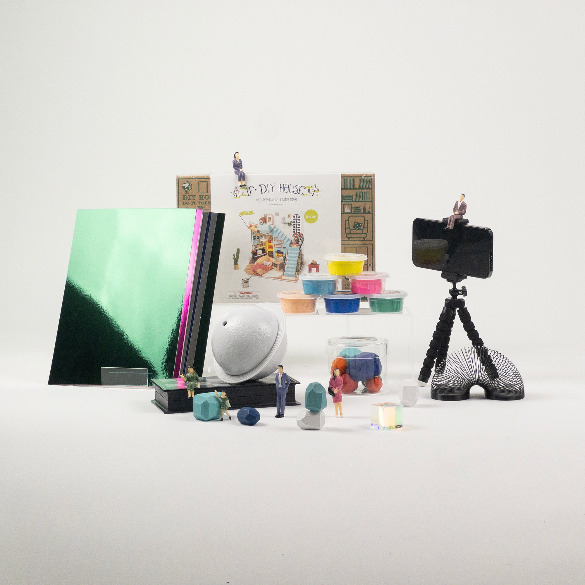 Activity Kit #003 — Tabletop worlds