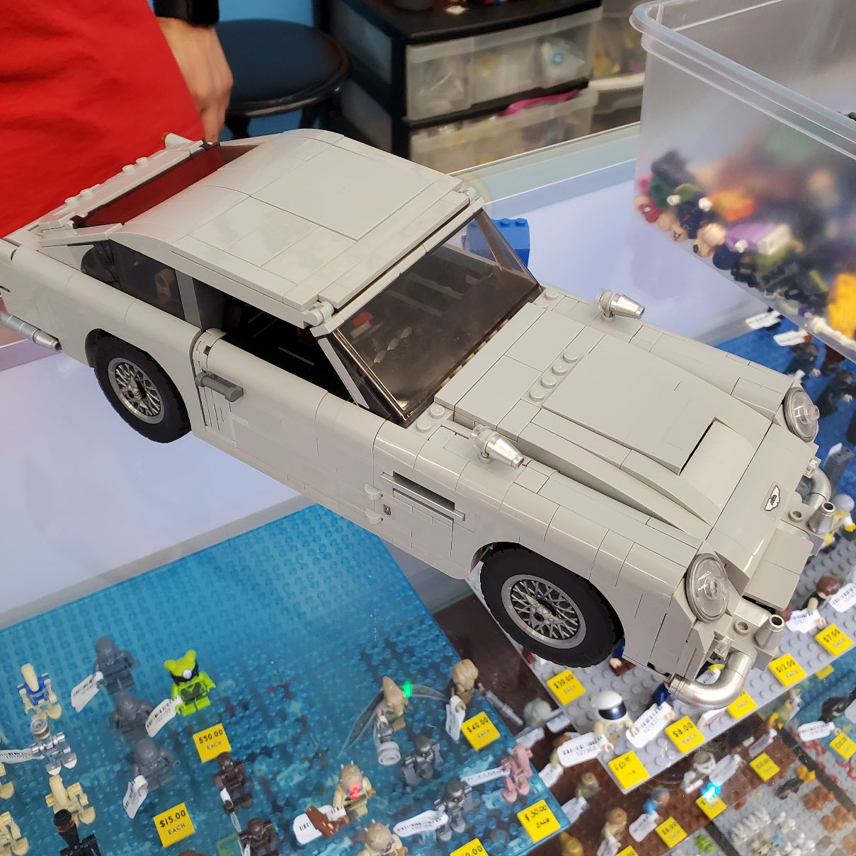 10262 James Bond Aston Martin DB5 (Retired) (Previously Owned)
