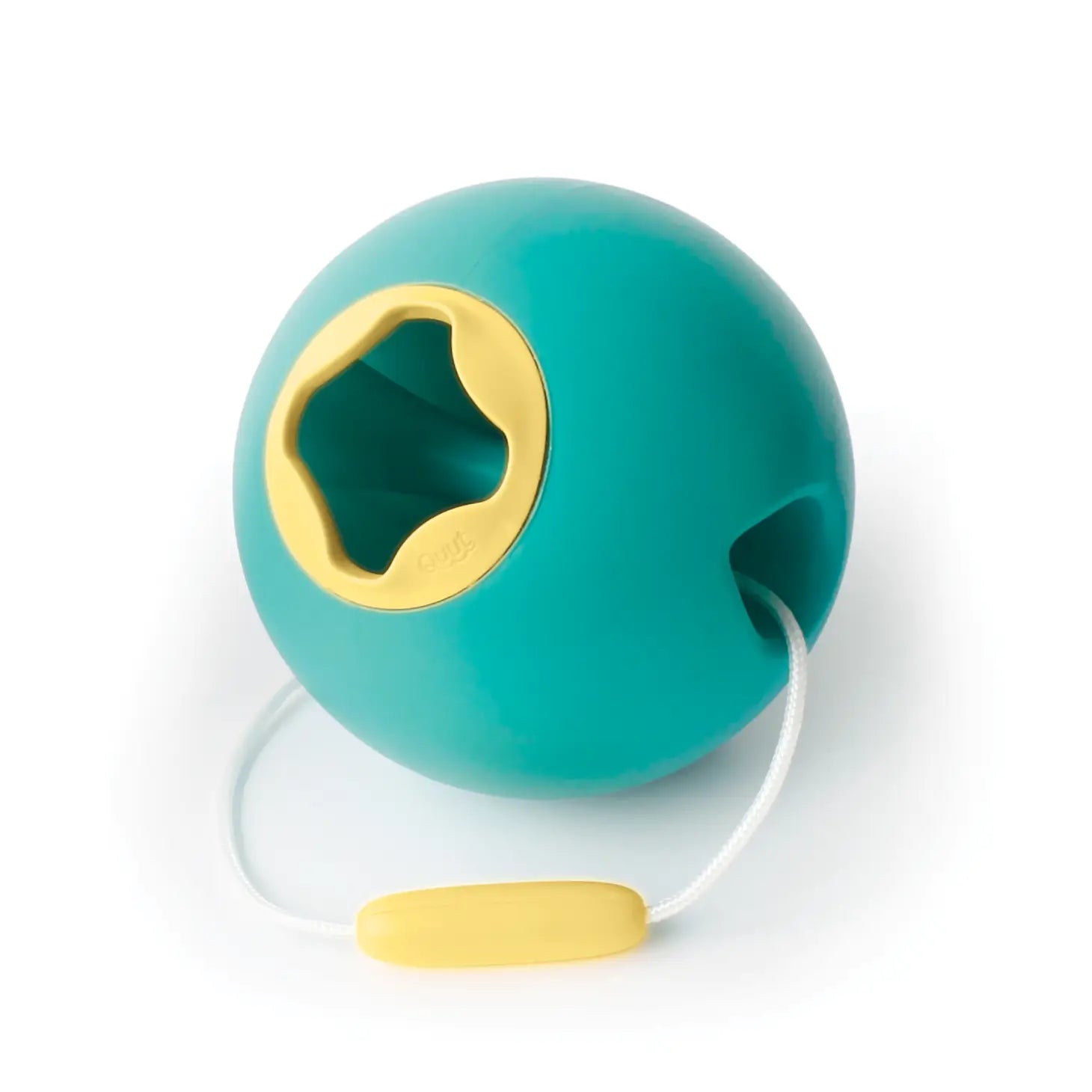 Ballo - No spill bucket beach toy