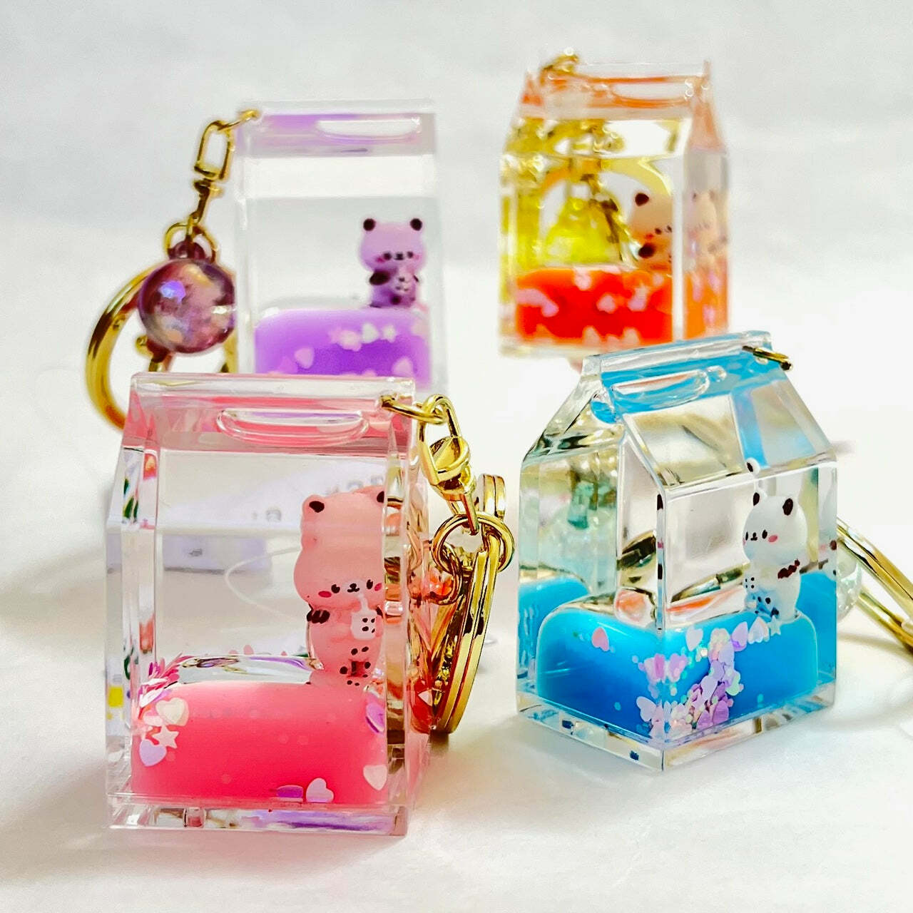 Floaty Keychain - Kitty in Milk Carton (Single Keychain)