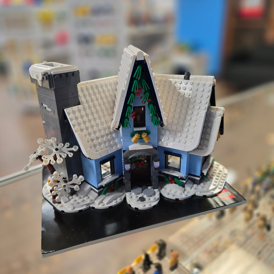 10293 Santa's Visit (Previously Owned)