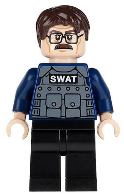 SH063 Commissioner James Gordon