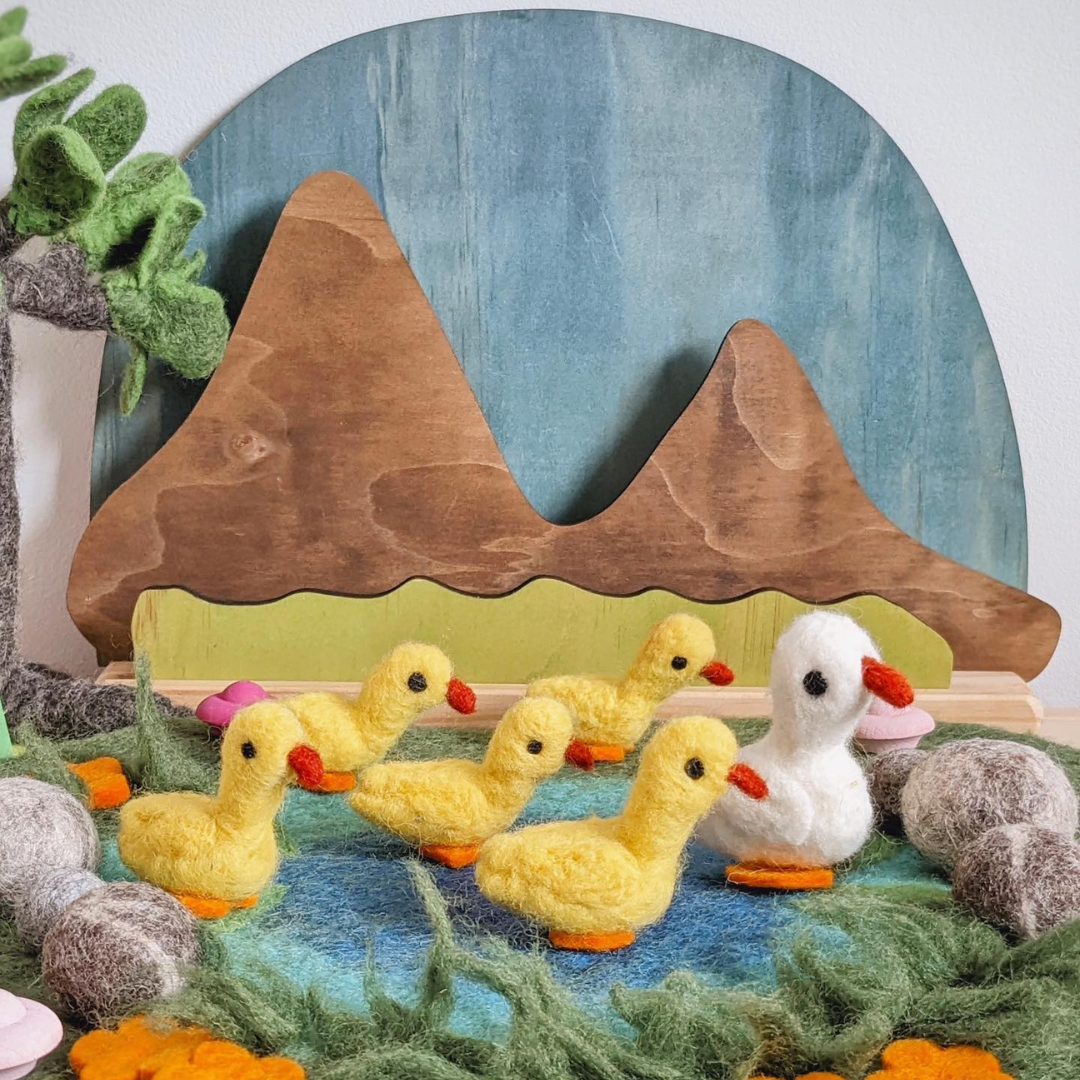 Pre-Order Duck Pond with 6 Ducks Play Mat Playscape (Ships in August)