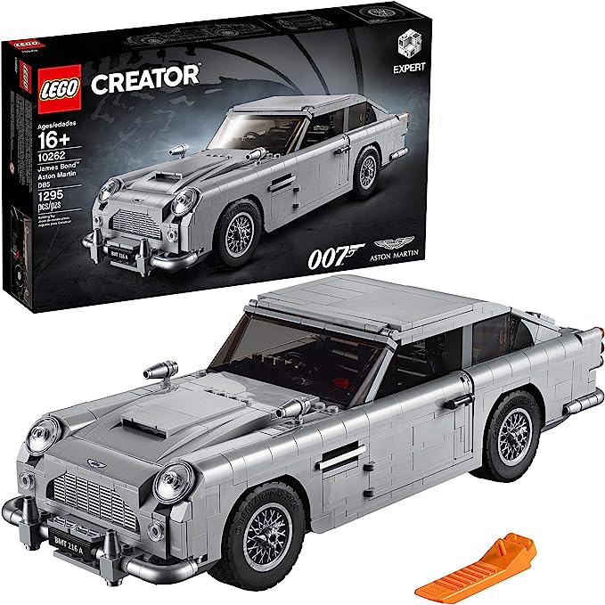 10262 James Bond Aston Martin DB5, Retired, Certified in White box, Pre-Owned