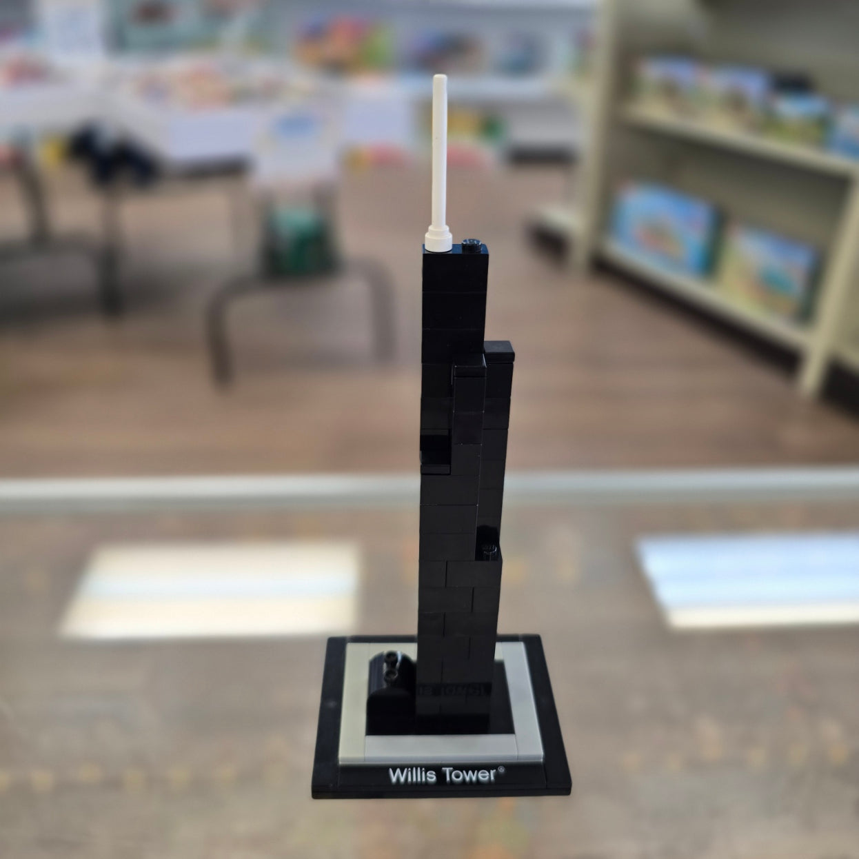 21000 Willis Tower (Retired) (Previously Owned)
