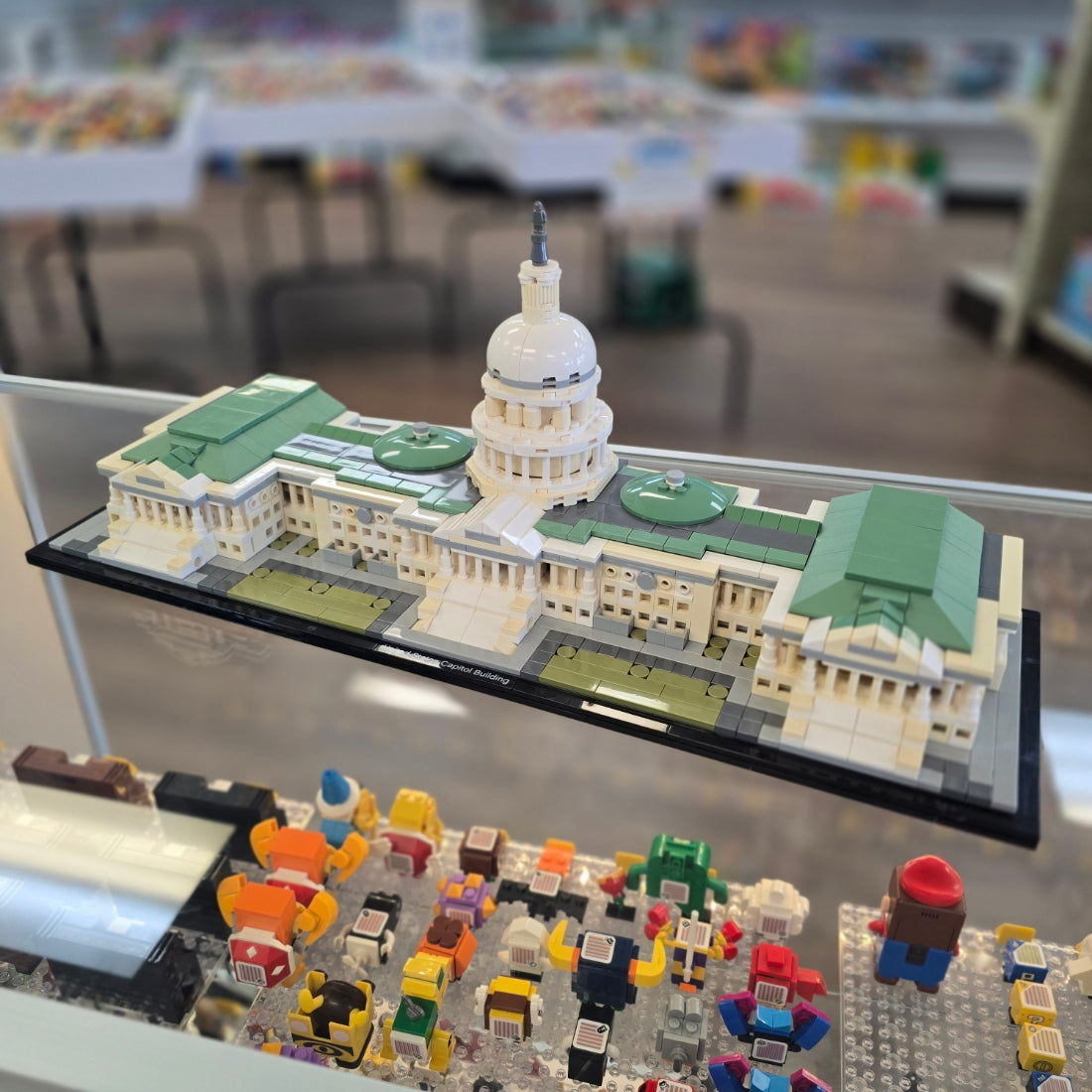 21030 United States Capitol Building (Retired) (Previously Owned)
