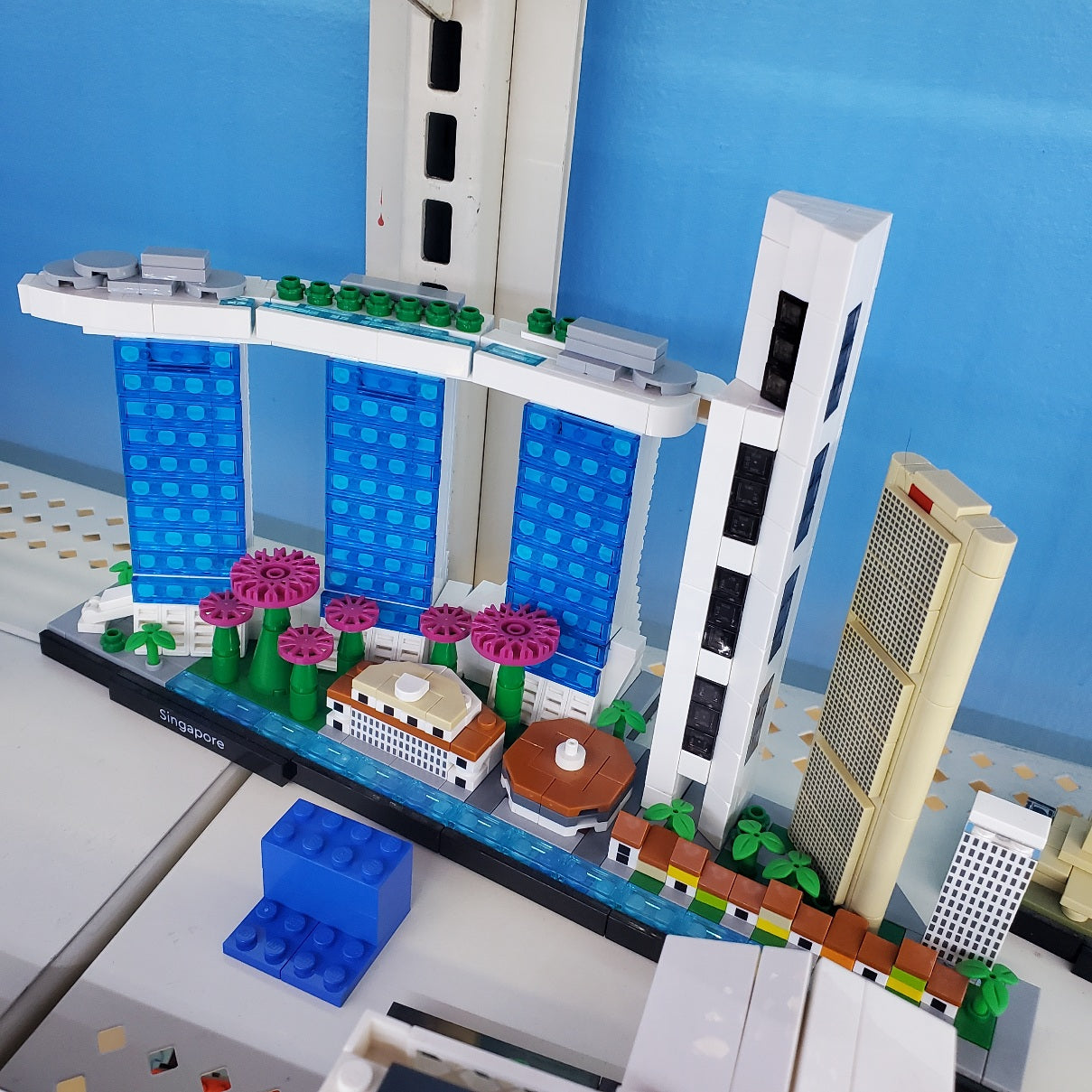 21057 Singapore (Previously Owned)