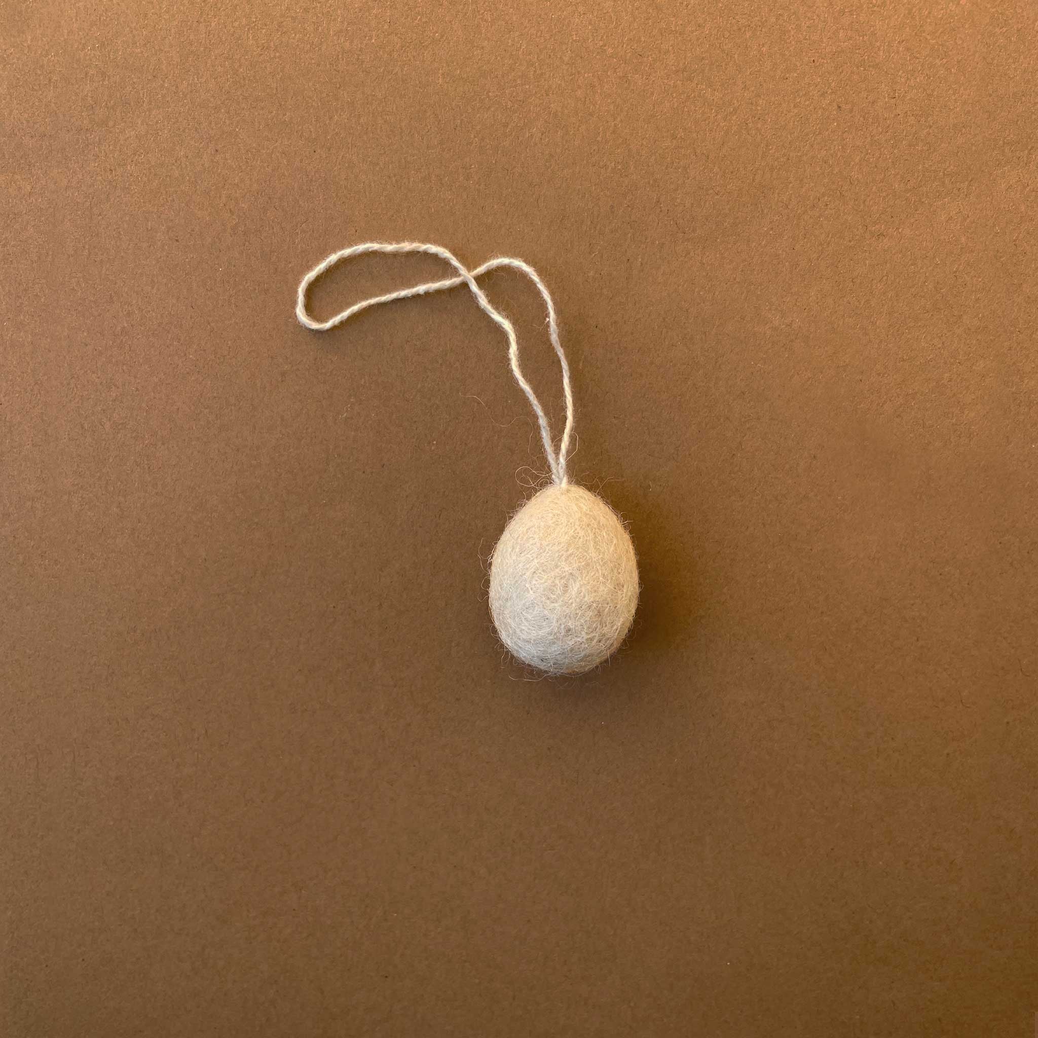 Little Felted Egg Ornament | Oatmeal