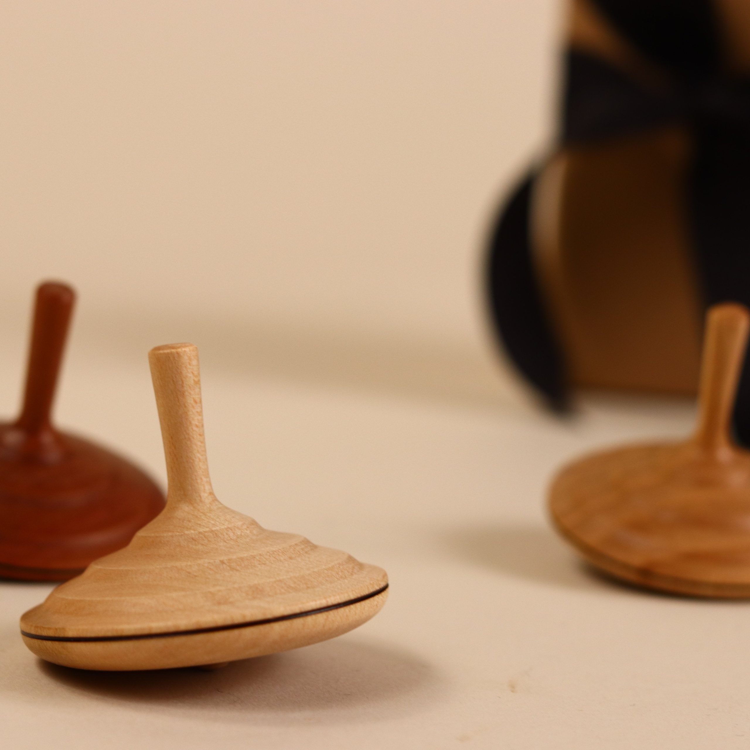 Tango Wooden Spinning Top | Natural